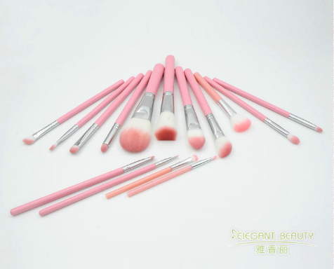 内衣视频大香蕉91能用美妝蛋清洗液洗嗎？