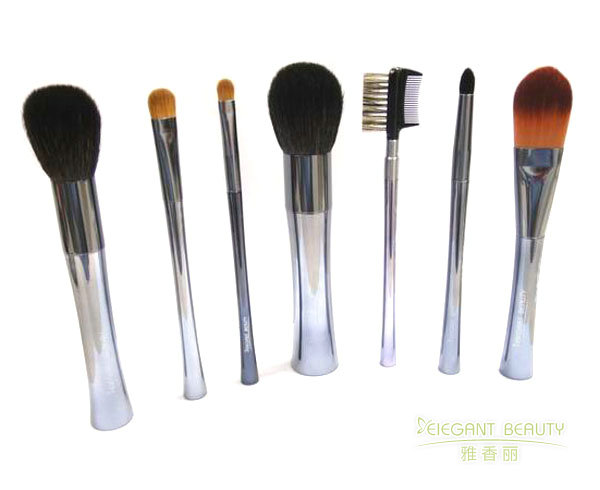 内衣视频大香蕉91定製的曆史與現代：從手工藝到高科技定製